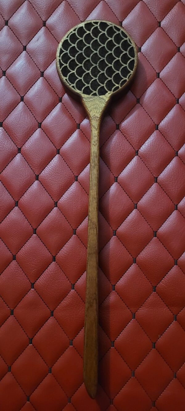 Mermaid Scale Sapele Mahogany Wooden Paddle: Thuddy BDSM Gear Impact Spanking Toy